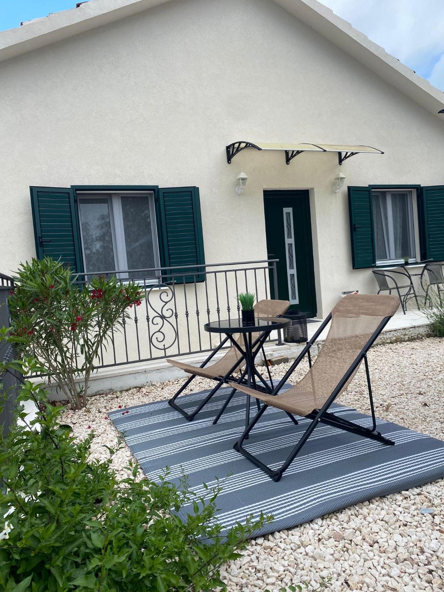 Holiday Home Calma 이모츠키 외부 사진