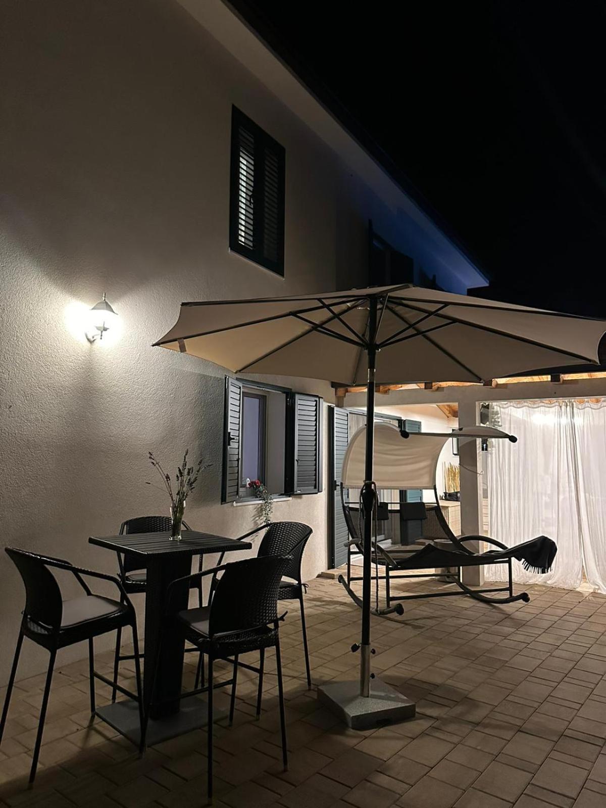 Holiday Home Calma 이모츠키 외부 사진